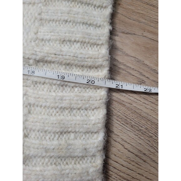 American Eagle Cable knit Sweater Crop Vest Pullover Khaki Cream Size Small wool - Picture 7 of 7